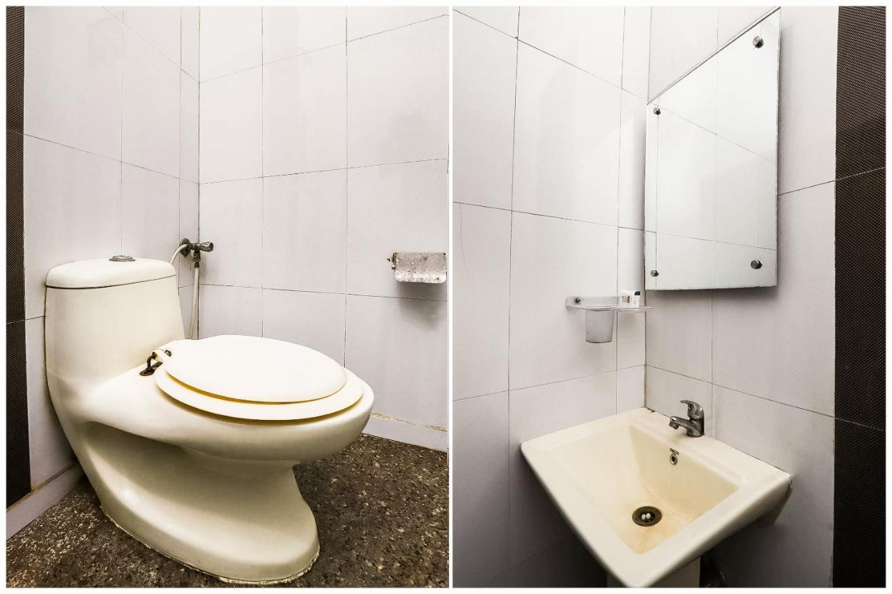 โอโย 6317 โฮเต็ล ศิวะพาเลซ Bed & Breakfast นิวเดลี ภายนอก รูปภาพ